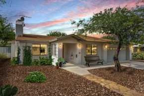 Relaxing 3BD-2BA Near UofA w BBQ, Koi Pond, Zen Garden - Low Summer Rates!